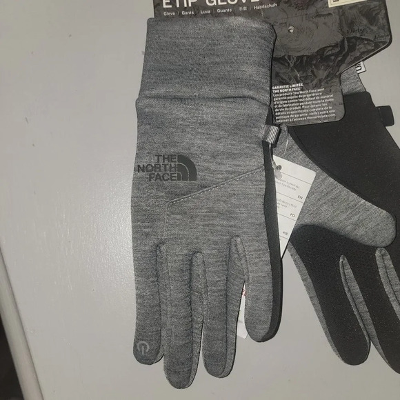 Last Pair!!! The North Face Gray Etip📲 touchscreen Glove🧤 Size small - Picture 9 of 16